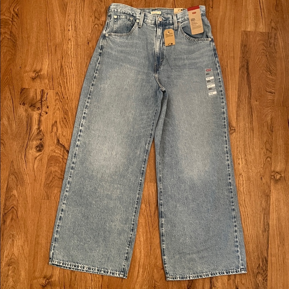NWT Levi’s Cinch Baggy Jeans - Picture 4 of 16